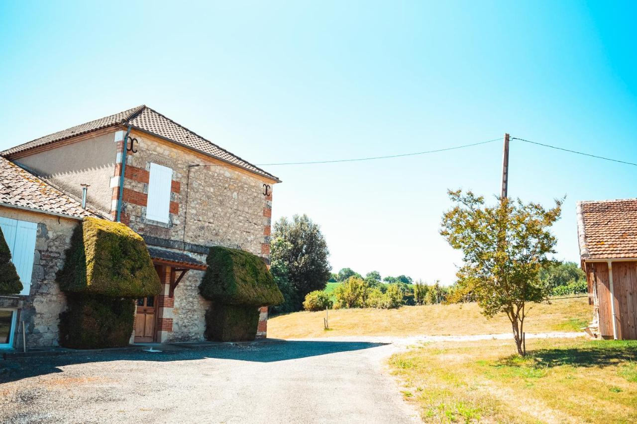 Maison De Campagne, Bord De Lac, Piscine, Billard 11 Per Plieux Екстер'єр фото