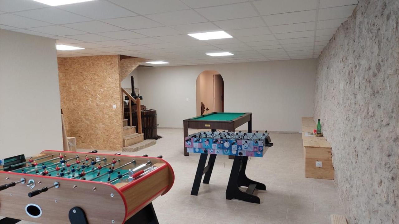 Maison De Campagne, Bord De Lac, Piscine, Billard 11 Per Plieux Екстер'єр фото