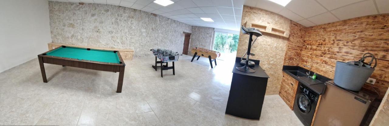 Maison De Campagne, Bord De Lac, Piscine, Billard 11 Per Plieux Екстер'єр фото